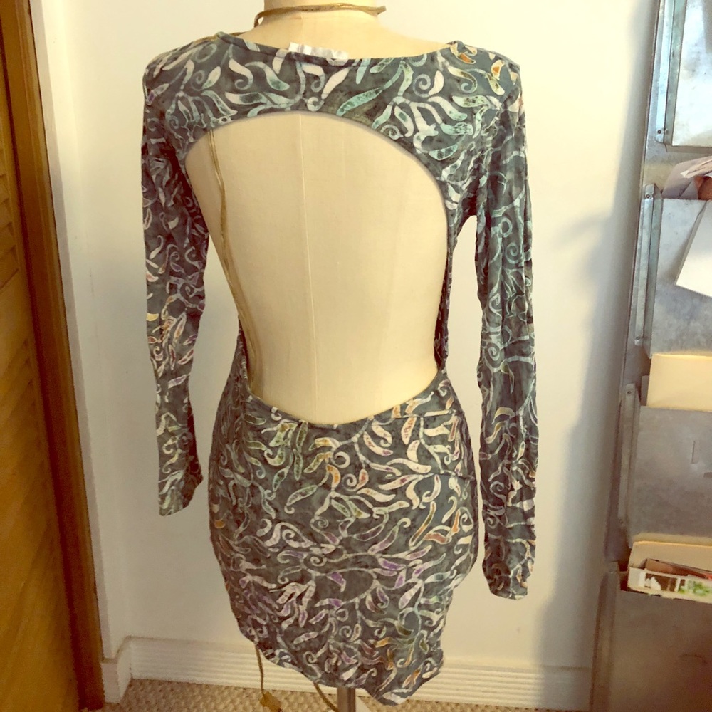 Sexy open cut out back indah swim coverup. Xs.